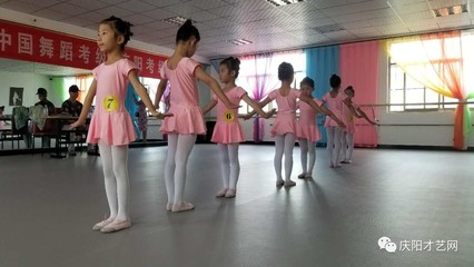 舞動童年，唱響未來——萌芽藝術培訓中國舞蹈家協會中國舞考級暨歌唱表演服務精彩掠影