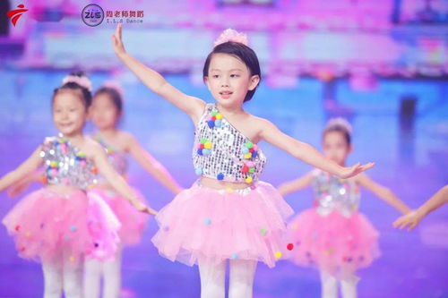 在陽光下起舞——2021屆周老師舞蹈廣東少兒六一展演精彩回顧與歌唱表演服務紀實